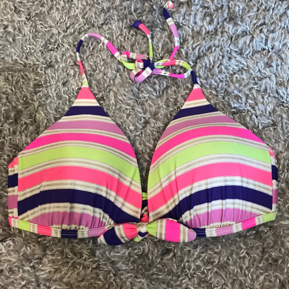 Bikini Set Size Large - Picture 2 of 6